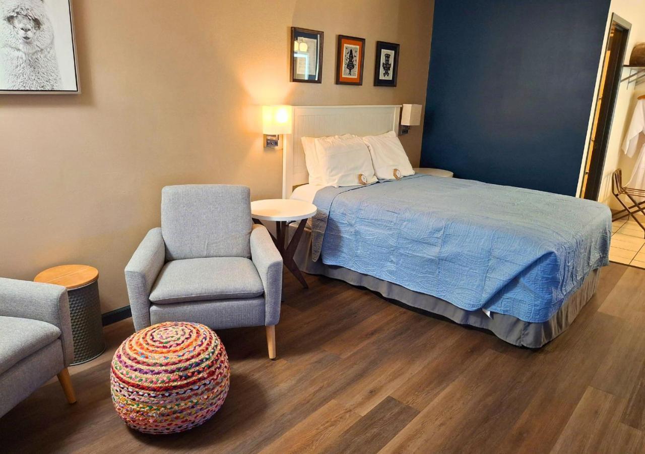 Shady Acre Inn And Suites Брансън Уест Екстериор снимка
