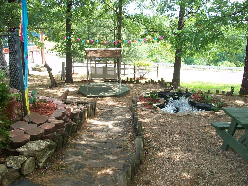 Shady Acre Inn And Suites Брансън Уест Екстериор снимка